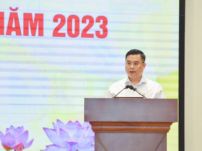 Ông Nguyễn Thanh Tùng, Tổng Giám đốc Vietcombank phát biểu tại Hội nghị Sơ kết hoạt động ngân hàng 