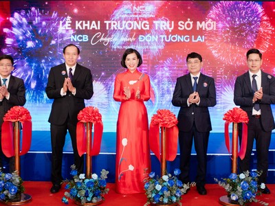 Lễ khai trương có sự tham dự của lãnh đạo Ngân hàng Nhà nước, lãnh đạo các cơ quan quản lý và các đối tác, đơn vị tư vấn cùng lãnh đạo, cán bộ nhân viên Ngân hàng TMCP Quốc Dân.