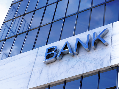 Lãi suất cho vay đang về mức thấp nhất, đã đến lúc an cư