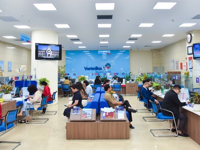 Lợi nhuận trước thuế nửa đầu năm 2025 của VietinBank (CTG) đạt 18.900 tỷ đồng, tăng trưởng 46%