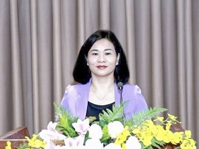 Bà Nguyễn Thị Tuyến - Ủy viên Trung ương Đảng, Chủ tịch Hội Liên hiệp Phụ nữ Việt Nam, kiêm giữ chức Ủy viên Hội đồng quản trị Ngân hàng Chính sách xã hội Việt Nam.