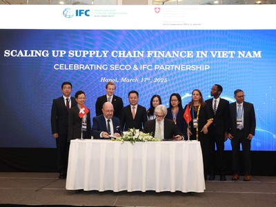 Lễ ký kết giai đoạn 2 dự án Tài chính Chuỗi Cung ứng Việt Nam giữa IFC và SECO