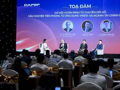 Toàn cảnh Toạ đàm