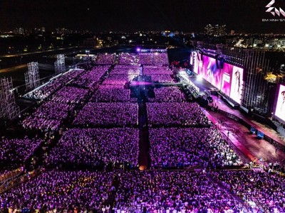 Sắc tím thương hiệu TPBank bao trùm tại Concert Em Xinh “Say Hi”tối 13/9, tại TP.HCM. (Ảnh: Vieon)