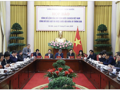 Phó Thống đốc Ngân hàng Nhà nước Đoàn Thái Sơn phát biểu tại Họp báo.