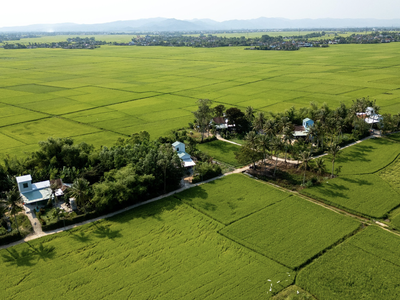 Những ngôi nhà an toàn được ADB và Chính phủ tài trợ được xây dựng lại trong chiến dịch Quang Trung tại khu phố Đông Thạnh, phường Đông Hòa tỉnh Đắk Lắk. Ảnh: Trần Việt Tuấn/ADB