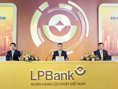 Đoàn Chủ toạ LPBank