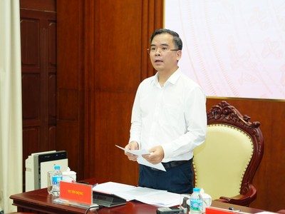 Ông Nguyễn Xuân Bắc, Phó vụ trưởng Vụ Tín dụng các ngành kinh tế, Ngân hàng Nhà nước chia sẻ thông tin tại Họp báo