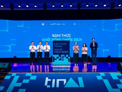 Lãnh đạo Cục An ninh mạng và phòng, chống tội phạm sử dụng công nghệ cao (A05), Hiệp hội An ninh mạng quốc gia, Đài Truyền hình Việt Nam (VTV) và đại diện Lãnh đạo MoMo tại Sự kiện