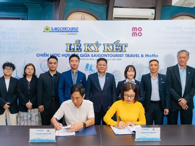 Lễ ký kết diễn ra tại Trụ sở chính Lữ hành Saigontourist, với sự tham dự của ông Nguyễn Thành Lưu - Tổng Giám đốc Lữ hành Saigontourist; ông Nguyễn Hoành Tiến - Phó Tổng Giám đốc Cấp cao - Thành viên ban điều hành, phụ trách Đơn vị Kinh doanh Giải pháp Tiếp thị và Phân phối MoMo; cùng phụ trách các bộ phận chuyên môn 
