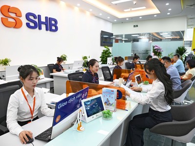 Hai Phó tổng giám đốc đăng ký mua 4 triệu cổ phiếu SHB 