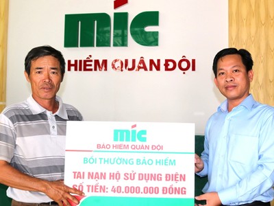 MIC Bình Thuận bồi thường 40 triệu đồng bảo hiểm tai nạn hộ sử dụng điện