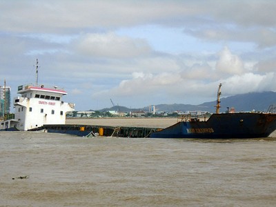 Tàu Nam Khánh 26 bị chìm tại Quy Nhơn