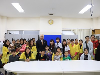 Fubon Life Việt Nam mang Tết đến bệnh nhi