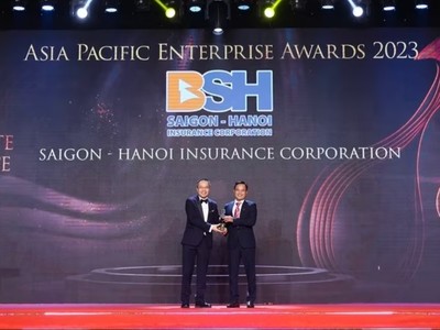 Ông Nguyễn Văn Trưởng, Tổng giám đốc BSH - nhận giải thưởng "Doanh nghiệp xuất sắc châu Á 2023" 