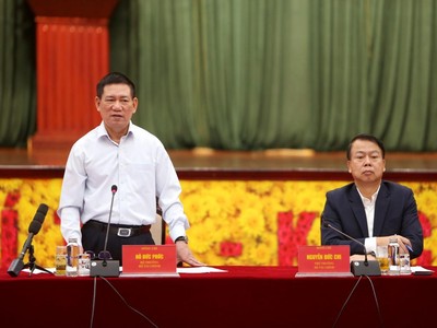 Họp "giải cứu" thị trường chứng khoán: Đề nghị sửa Nghị định 65