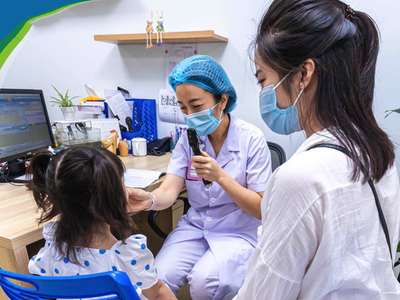 Quốc hội đang bàn dự thảo Luật Khám chữa bệnh (sửa đổi) - Ảnh minh hoạ