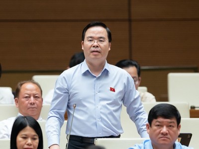 Đại biểu Trần Văn Khải (đoàn Hà Nam) phát biểu thảo luận chiều 23/6.