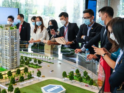 Quy định giao dịch bất động sản phải qua sàn đang gây nhiều ý kiến trái chiều (Ảnh minh hoạ)