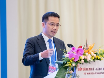 Ông Đậu Anh Tuấn, Phó Tổng Thư ký, Trưởng Ban Pháp chế VCCI phát biểu tại Diễn đàn.