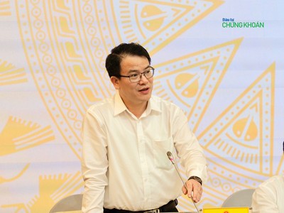 Thứ trưởng Bộ Kế hoạch và Đầu tư Trần Quốc Phương nói về kết quả thực hiện kinh tế xã hội 9 tháng đầu năm 2023 tại họp báo Chính phủ chiều 30/9 (Ảnh: M.Minh)