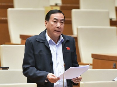 Đại biểu Phạm Văn Hòa (đoàn Đồng Tháp)