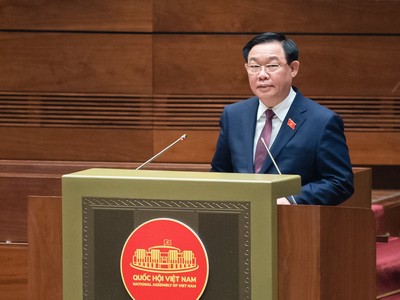 Chủ tịch Quốc hội: Ưu tiên thúc đẩy tăng trưởng kinh tế, cải thiện môi trường kinh doanh...