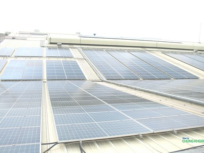 Mô hình điện mặt trời mái nhà trên nóc Nhà máy của Công ty Bao bì Kim Đức ở huyện Bến Lức, Long An (Ảnh: Minh Minh)
