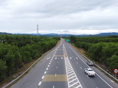 Dự án mở rộng cao tốc Bắc Nam phía Đông đoạn La Sơn - Hòa Liên có chiều dài khoảng 65km