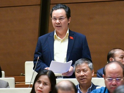 Theo đại biểu Hoàng Văn Cường, điều hoà nhiệt độ đã trở thành nhu cầu thiết yếu nên người dân sẽ vẫn dùng ngay cả khi tăng thuế tiêu thụ đặc biệt mức cao.