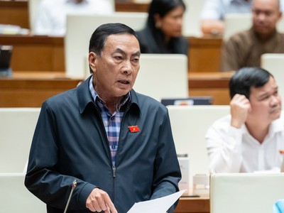 Đại biểu Quốc hội Phạm Văn Hoà