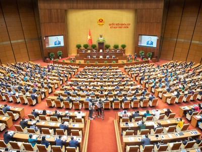 Một phiên họp toàn thể của Quốc hội tại Kỳ họp thứ 9. 