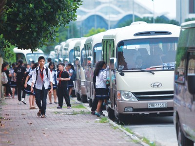 Xe chở khách trên 8 chỗ phải lắp camera giám sát khoang hành khách.