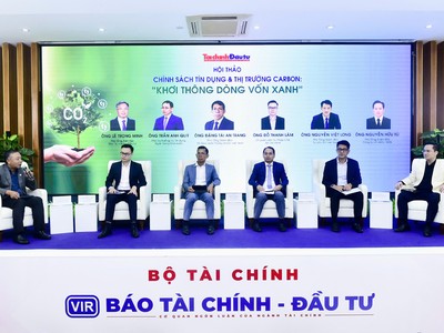 Hội thảo “Chính sách tín dụng và thị trường carbon: Khơi thông dòng vốn xanh”. - Ảnh: Dũng Minh