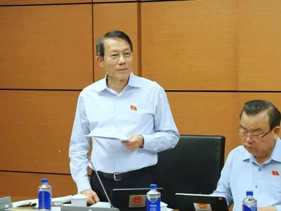 Bộ trưởng Bộ Công an Lương Tam Quang phát biểu tại thảo luận tổ sáng 26/10.