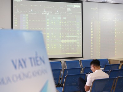 VN-Index có thể đạt 1.400 điểm trong năm 2021, nhóm ngân hàng, bất động sản sẽ dẫn dắt 