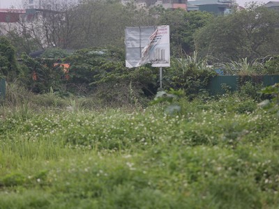 Dự án Khu đô thị Thịnh Liệt của Licogi rơi vào cảnh bê trễ, phơi nắng, phơi sương cả thập kỷ nay