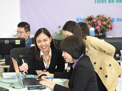 Dragon Capital: Ngân hàng và bán lẻ có tiềm năng tăng trưởng tốt để đầu tư dài hạn