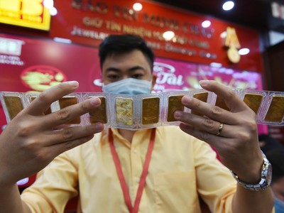 Bán 130 cây vàng thu về hơn 7 tỷ đồng trước ngày Vía Thần tài