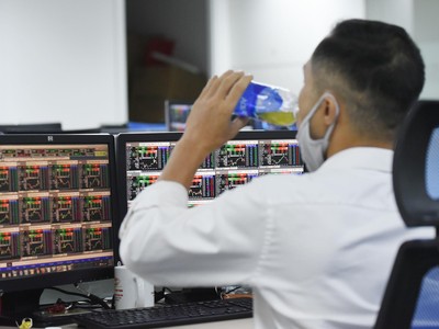 Chứng khoán phái sinh: Chuẩn bị tâm lý cho tuần “rung lắc”