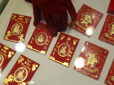 Giá vàng hôm nay ngày 16/7: Chưa đủ động lực để vượt qua ngưỡng 4.100 USD/ounce