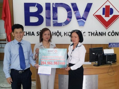 BIC bồi thường gần 300 triệu đồng cho chủ tiệm vàng xấu số tại Đồng Nai