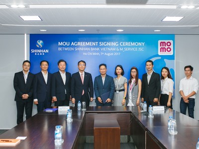 Ngân hàng Shinhan kết nối với ví điện tử MoMo