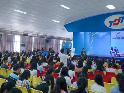 Bảo hiểm nhân thọ trước áp lực “cá nhanh đớp cá chậm”