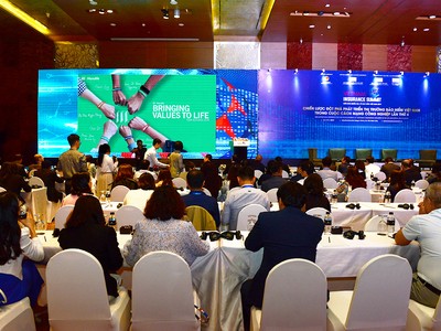 Manulife dẫn dắt xu hướng chuyển đổi tại Diễn đàn và Triển lãm quốc gia về Bảo hiểm Việt Nam 2019  