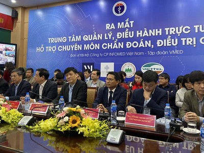 Ra mắt “Trung tâm quản lý, điều hành trực tuyến hỗ trợ chuyên môn chẩn đoán, điều trị Covid-19” 