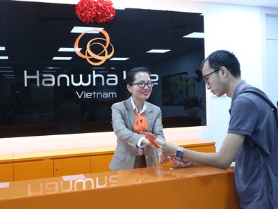 Năm 2019, Hanwha Life đạt 468 tỷ đồng lợi nhuận trước thuế, vượt chỉ tiêu năm - Ảnh: Lê Toàn