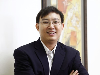 Nhà nghiên cứu kinh tế Nguyễn Xuân thành