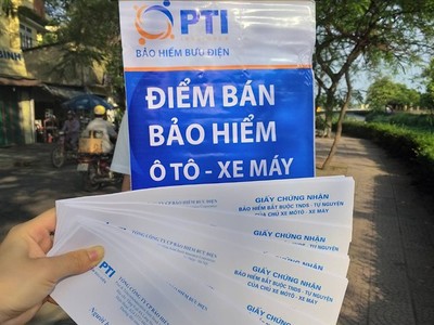 Bảo hiểm trách nhiệm dân sự xe máy "cháy hàng", cung không đủ cầu