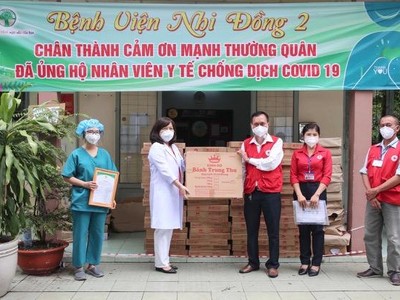 Mondelez Kinh Đô hỗ trợ cộng đồng gói sản phẩm trị giá 5 tỷ đồng 